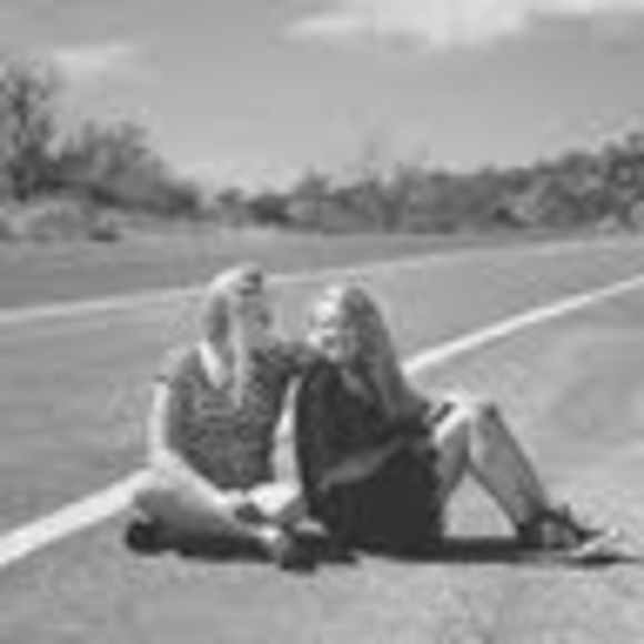 Meet your Posher, Molly - Picture 1 of 1